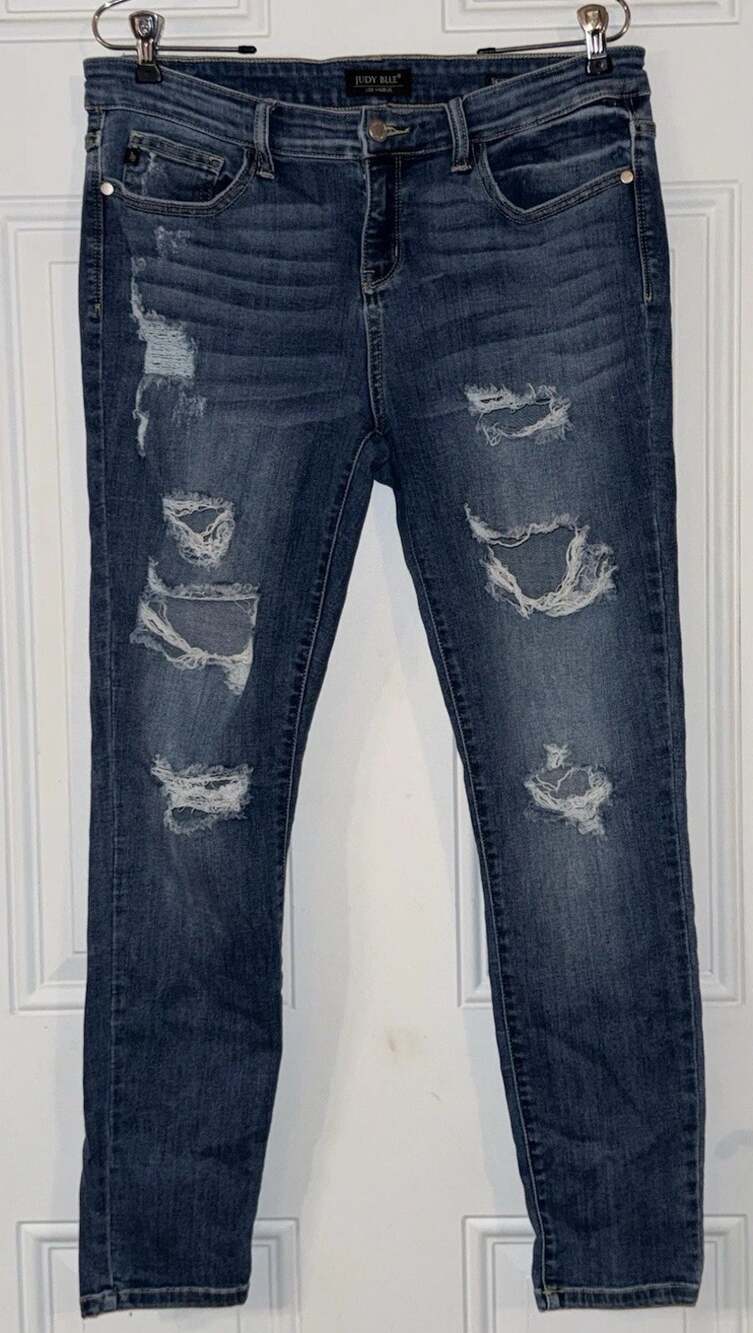 Judy Blue Jeans 15/32 Stretch Denim Skinny Fit Distressed Tapered Leg